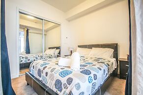 Sarkar Suites - Entertainment District