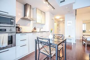 Sarkar Suites - Entertainment District