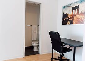 Sarkar Suites - Entertainment District