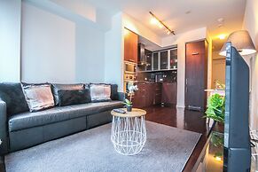 Sarkar Suites - Entertainment District