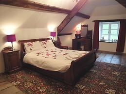 Hornshayne Farmhouse