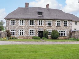 Hornshayne Farmhouse