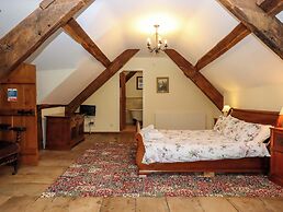 Hornshayne Farmhouse