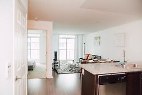 Sarkar Suites - Downtown Apartments