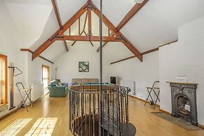 Southport Coach House