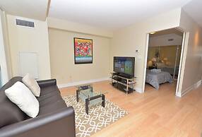 Sarkar Suites - Blue Jays Way