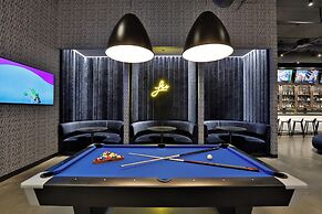 Aloft Chicago Mag Mile