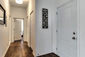 St Laurent Apartments