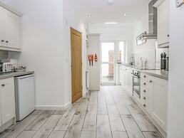 Driftwood, 23 Roa Island