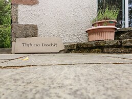 Tigh Na Drochit