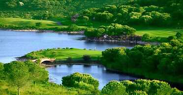 Hotel Admiral Casino & Lodge