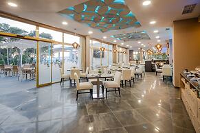 Hotel Admiral Casino & Lodge