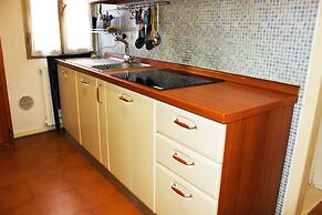 Nice Apartment in an English Style Building On the First Floor, With a