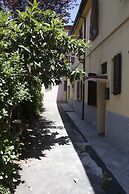 Nice Apartment in an English Style Building On the First Floor, With a