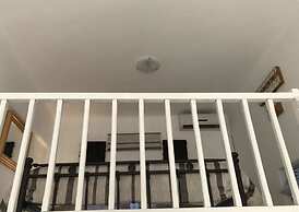 Milos Inn & Maisonette