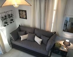 Milos Inn & Maisonette