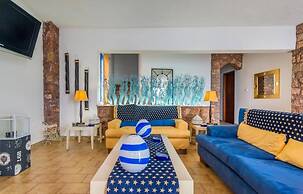 Milos Inn & Maisonette