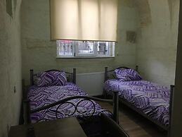 Emir Apart Günlük Kiralik Daire