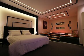 Delta Hotel