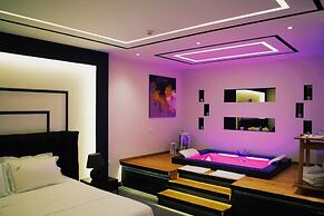 Delta Hotel
