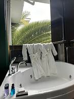 Mavilla Hotel