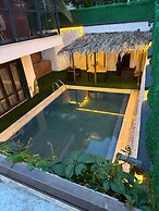 Mavilla Hotel
