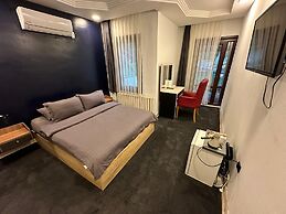 Mavilla Hotel