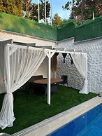 Mavilla Hotel
