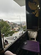 Mavilla Hotel