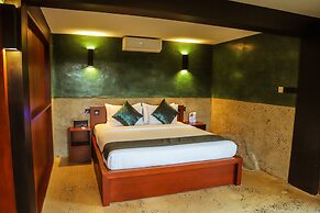 Aarunya Nature Resort &  Spa