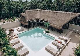 Xcacel Dreams Jungle Suites & Spa