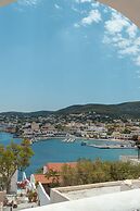 Mistral Apartments Aegina