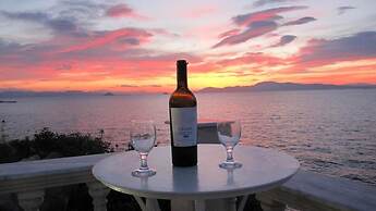 Mistral Apartments Aegina