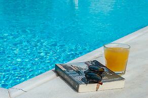 Mistral Apartments Aegina