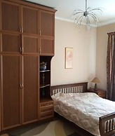 Tumanyan apt&Tours