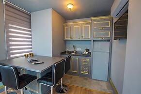 Real King Suite Hotel