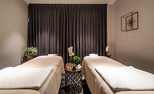 Edmond Luxury Hotel & Spa