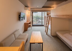 Emblem Flow Hakone - Hostel