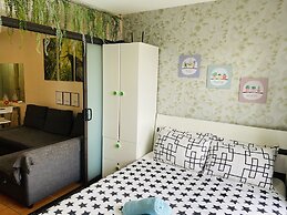 1 Bedroom Deluxe Condo at Apartelle D' Oasis