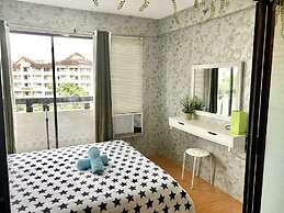 1 Bedroom Deluxe Condo at Apartelle D' Oasis