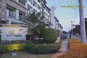 1 Bedroom Deluxe Condo at Apartelle D' Oasis