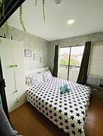 1 Bedroom Deluxe Condo at Apartelle D' Oasis