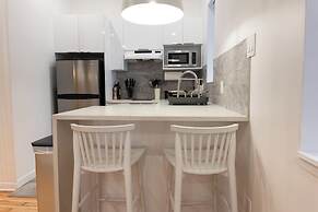 Unique Stays - 4114 St-Denis