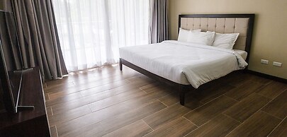 Padgett Place - Deluxe Suites