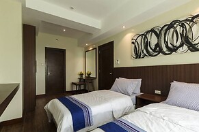 Padgett Place - Deluxe Suites