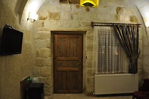 Cavusin Cave House