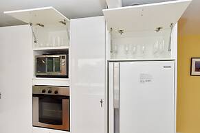 Salisbury St Villa 1