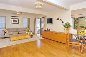 Salisbury St Villa 1