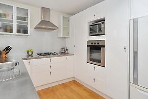 Salisbury St Villa 1