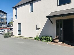 Salisbury St Villa 1